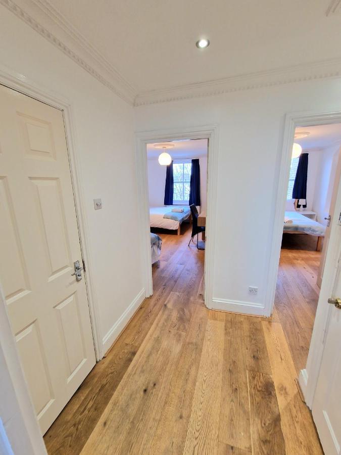 Cosy Home In Kensington - Great Location! 3 Minutes Walk To Earl'S Court Station Londýn Exteriér fotografie