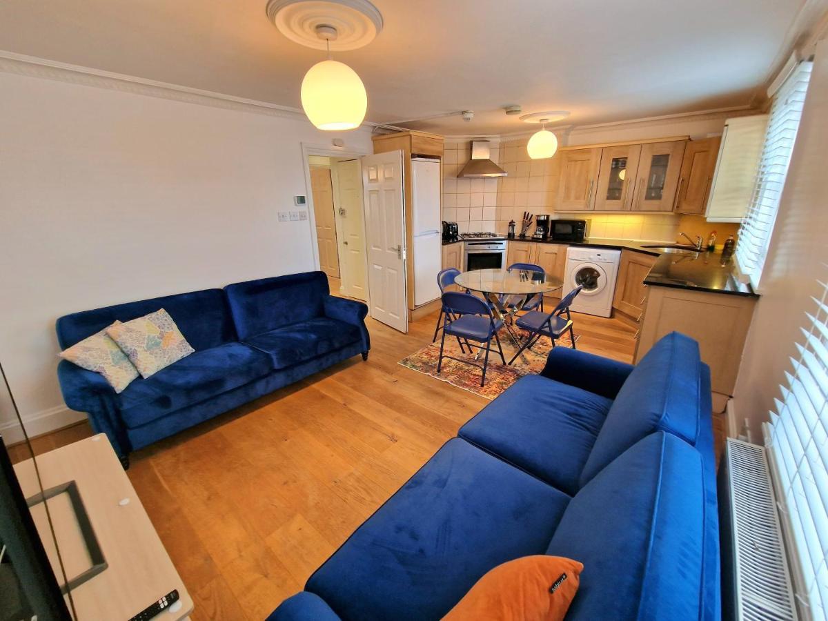 Cosy Home In Kensington - Great Location! 3 Minutes Walk To Earl'S Court Station Londýn Exteriér fotografie